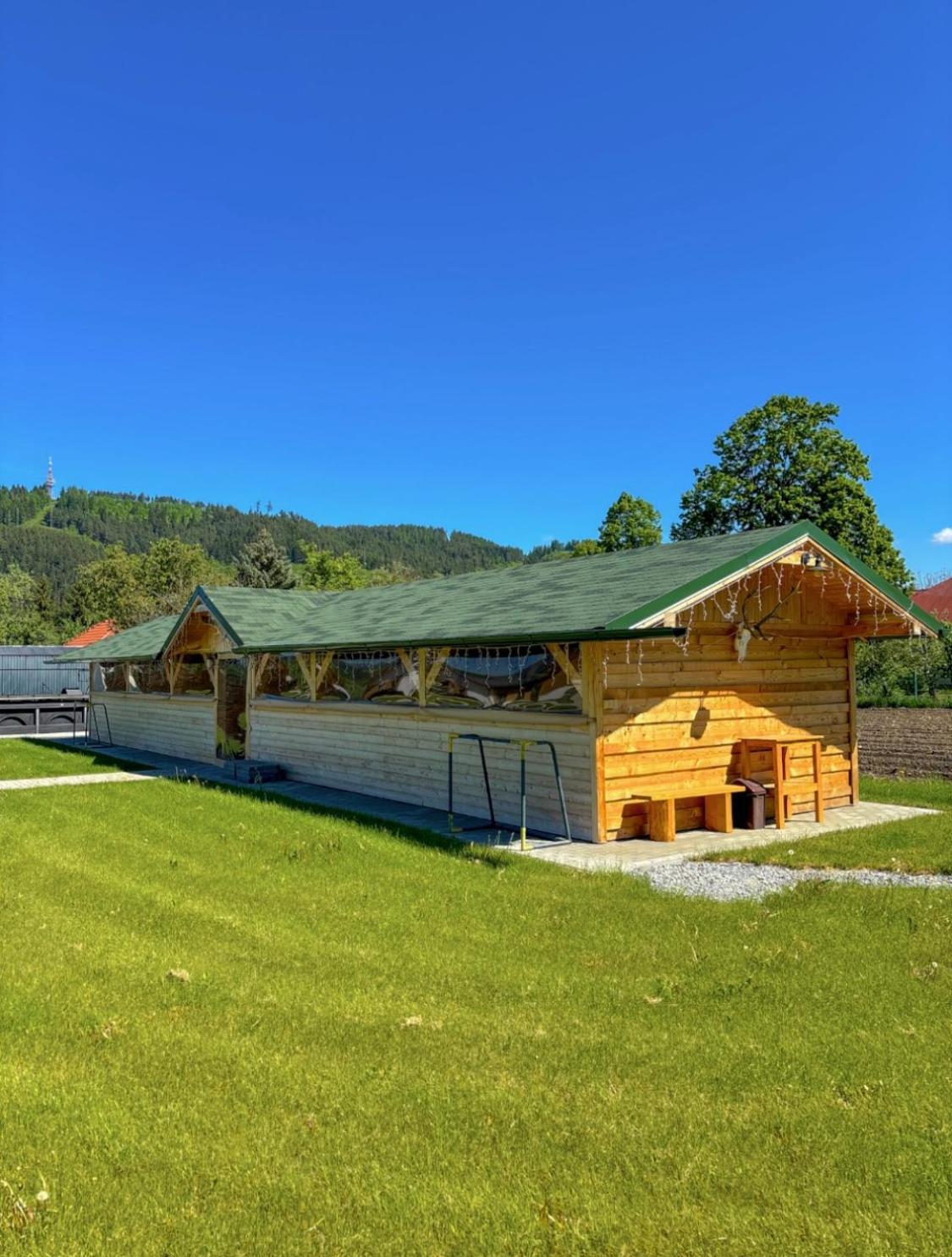 Rezort Zvernica Vlachy - Family & Fun Exteriör bild